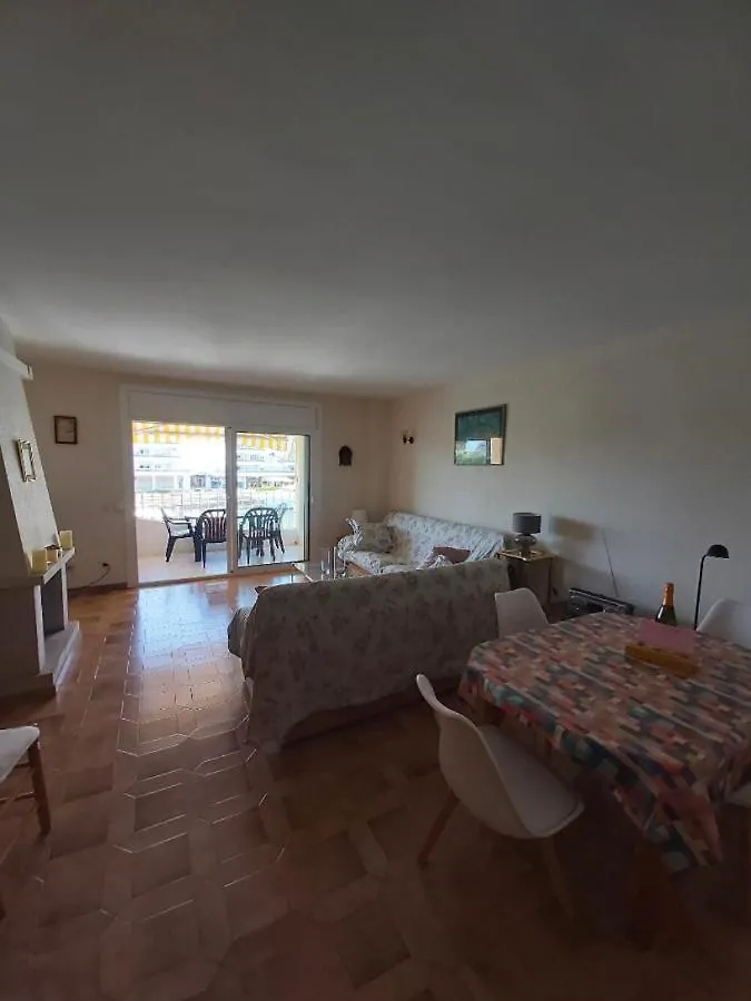 Cavall De Mar Empuriabrava Apartment